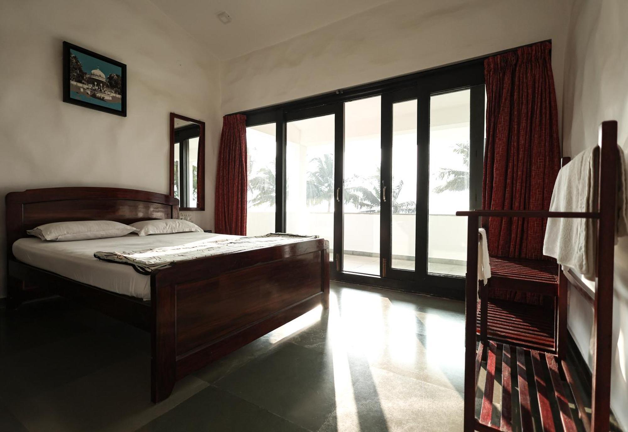 Seascape By Ewa Properties Malpe Buitenkant foto