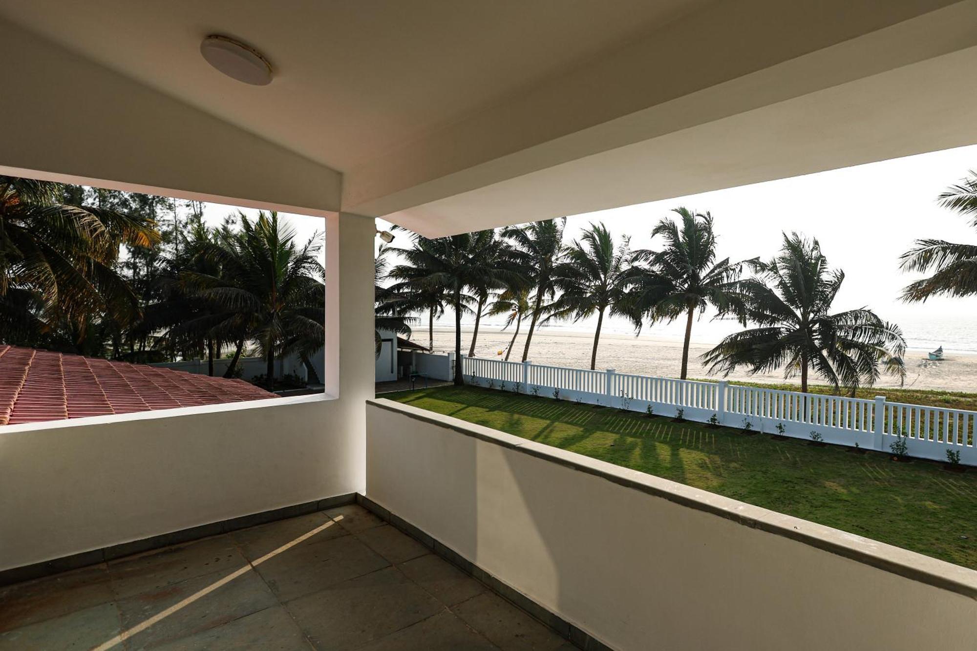 Seascape By Ewa Properties Malpe Buitenkant foto